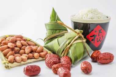 Zongzi Ejderha Teknesi Festivali