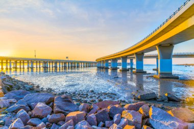 Qingdao Jiaozhou Körfezi Köprüsü