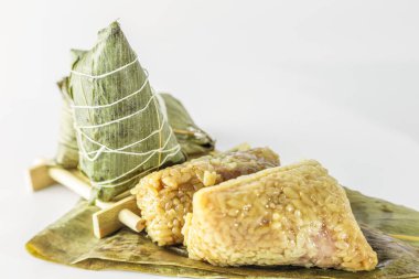 Zongzi Çin yemeği.