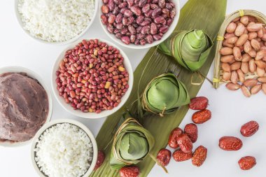 Zongzi Ejderha Teknesi Festivali