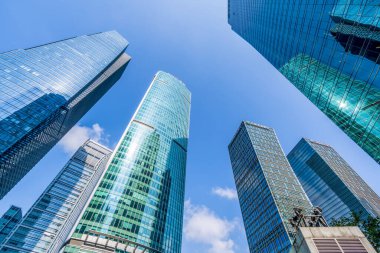 Shanghai Finans Bölgesi 'nde gökdelenler inşa ediliyor.