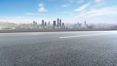 Yol ve Chongqing kentsel mimari peyzaj silüeti