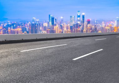 Yol ve Chongqing kentsel mimari peyzaj silüeti