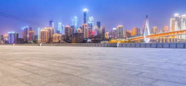 Yol ve Chongqing kentsel mimari peyzaj silüeti