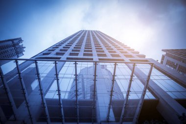 Çin şehrinde alçak açılı gökdelenler