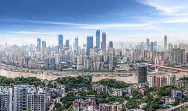 Chongqing 'deki kentsel mimari manzaranın silüeti.