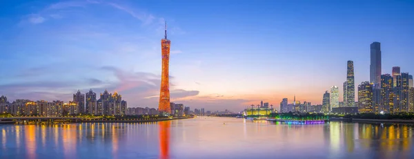 Şehir Gecesi Peyzaj Mimarisi