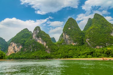 Yangshuo Xingping Lijiang Nehri Doğal Manzara