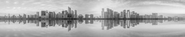 Hangzhou, Çin 'deki kentsel mimari manzaranın ufuk çizgisi.