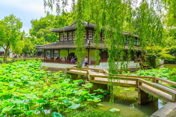 Çin 'deki Suzhou bahçeleri.