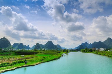 Lijiang Nehri Yulong Nehri Güzel manzara
