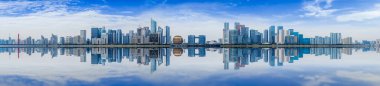 Hangzhou, Çin 'deki kentsel mimari manzaranın ufuk çizgisi.