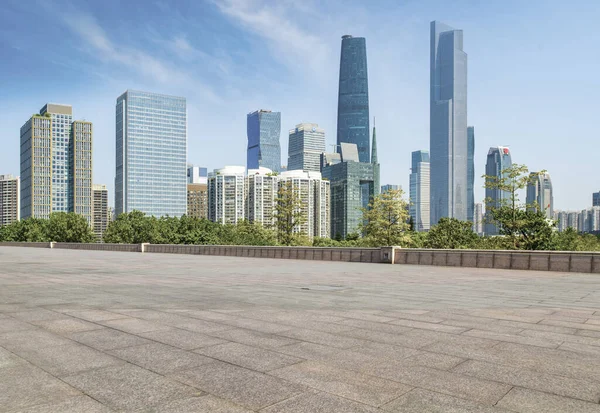 Perspektywy Pustych Płytek Kwadratowych Guangzhou Miejskich — Zdjęcie stockowe
