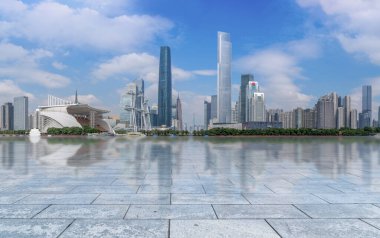 Guangzhou Şehir Meydanı Yolu ve mimari manzara silüeti