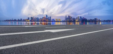 Hangzhou kentsel mimari manzarasının ufuk çizgisi