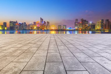 Hangzhou kentsel mimari manzarasının ufuk çizgisi
