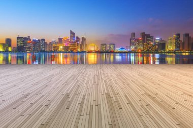 Hangzhou kentsel mimari manzarasının ufuk çizgisi
