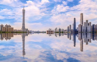 Guangzhou 'daki kentsel mimari manzaranın silüeti