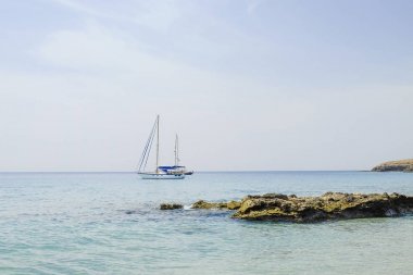 Yelkenli okyanusun Kanarya Adası Fuerteventura, İspanya.