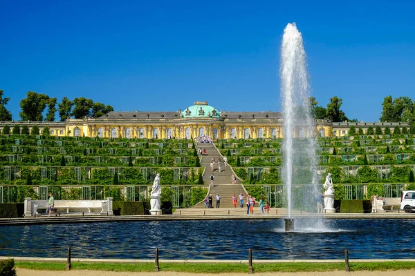 Potsdam, Almanya - 29 Ağustos 2017: Sans-Souci Sarayı Posdam '