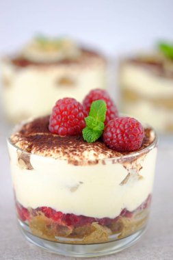 İtalyan tatlı tiramisu.