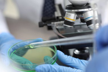 Yeni biyoloji maddesi üzerinde test