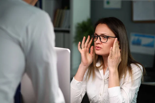 People talking at office — Stock Photo, Image