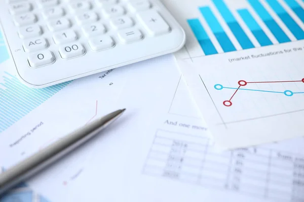 Work tools head sales, chart profit calculation.