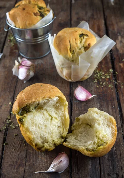 Sarımsak ekmek buns fırında