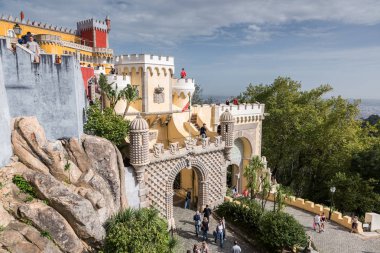 Sintra, Portekiz-28 Ekim 2016. 19. yüzyıldan kalma tarihi Pena 