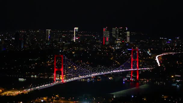 Gece görünümü İstanbul Boğaziçi Köprüsü — Stok video