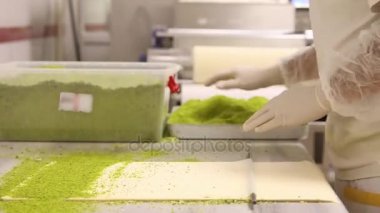 adam fıstıklı baklava yapma