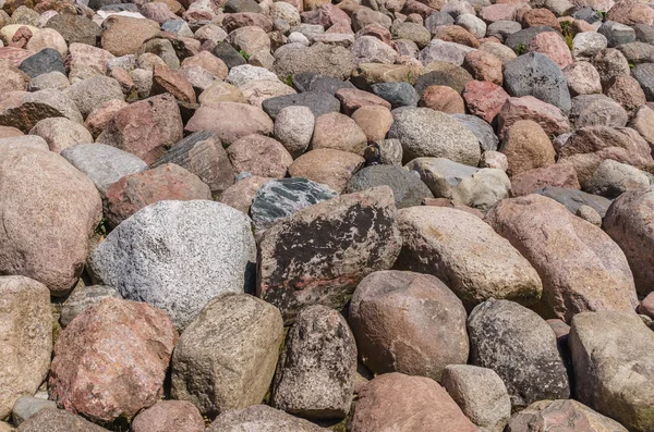 Scenery of stones in Koknese in the park Garden of Destinies in Latvia. — Stock Photo, Image