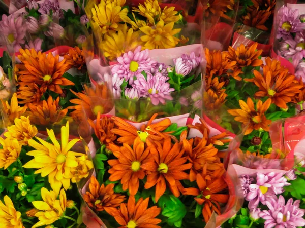 Heller Chrysanthemen Strauß Einem Blumenladen Von Oben Geschossen — Stockfoto