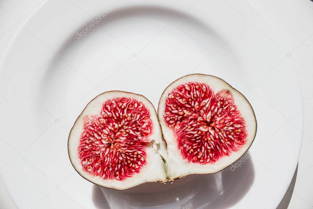 Fig cut in two halves