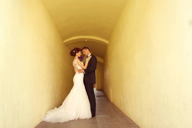 Gelin ve damat şehir