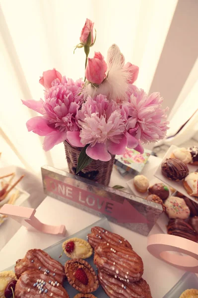 Assorted sweets on the table — Stock Photo, Image