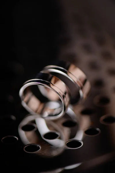 Two silver wedding rings — Stock Photo, Image