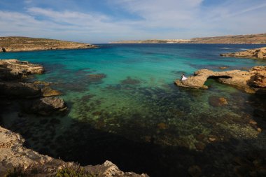 Damat ve gelin denize yakın