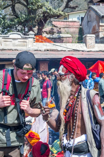 Mahashivaratri Festivali renkli Sadhu — Stok fotoğraf