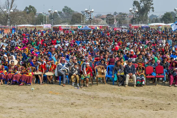 Tundikhel、カトマンズでのイベントでネパール人 — ストック写真