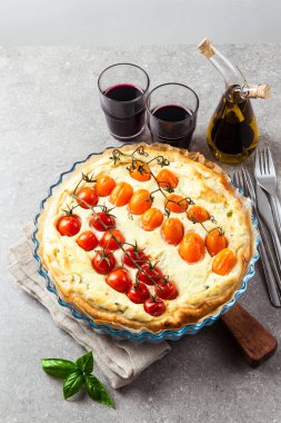 Yaz parlak tuzlu pasta Domates ve ricotta tw ile