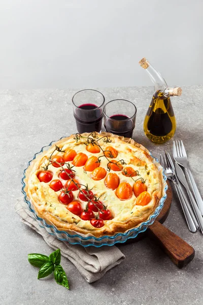 Yaz parlak tuzlu pasta Domates ve ricotta tw ile