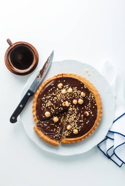 Çikolata ve fındık ile İtalyan ceviz kek crostata. ve c