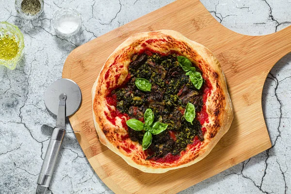 Pizza Italienne Végétalienne Aux Légumes Verts Basilic Sans Fromage Saine — Photo