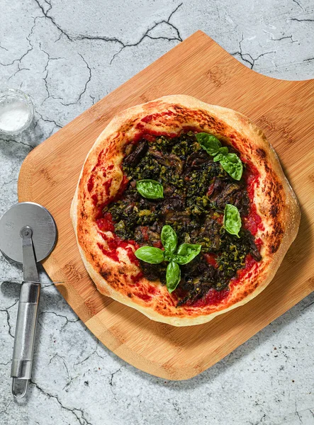 Pizza Italienne Végétalienne Aux Légumes Verts Basilic Sans Fromage Saine — Photo