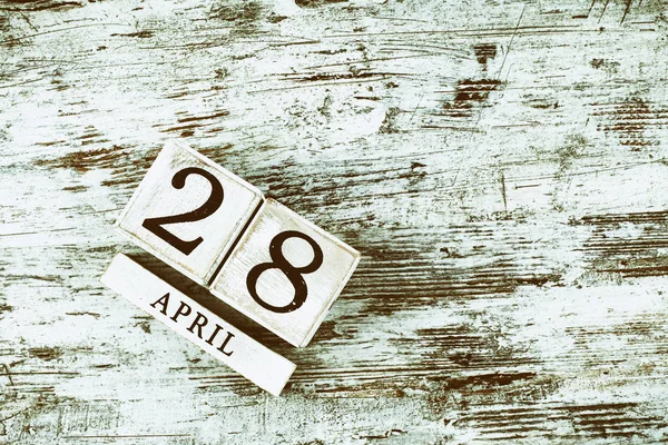 4 月 28 日カレンダー — ストック写真