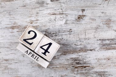 24 Nisan takvimi