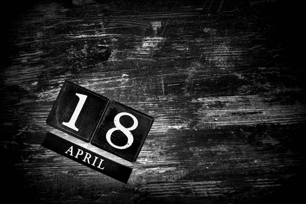 April 18th Calendar — Stock Photo, Image