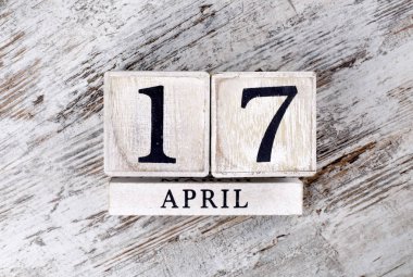 17 Nisan takvimi
